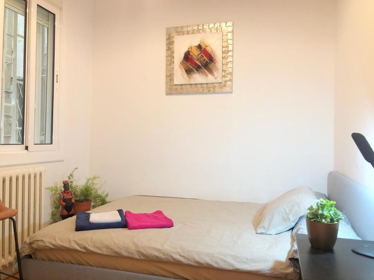 Eixample Apartments - Pova Барселона Экстерьер фото