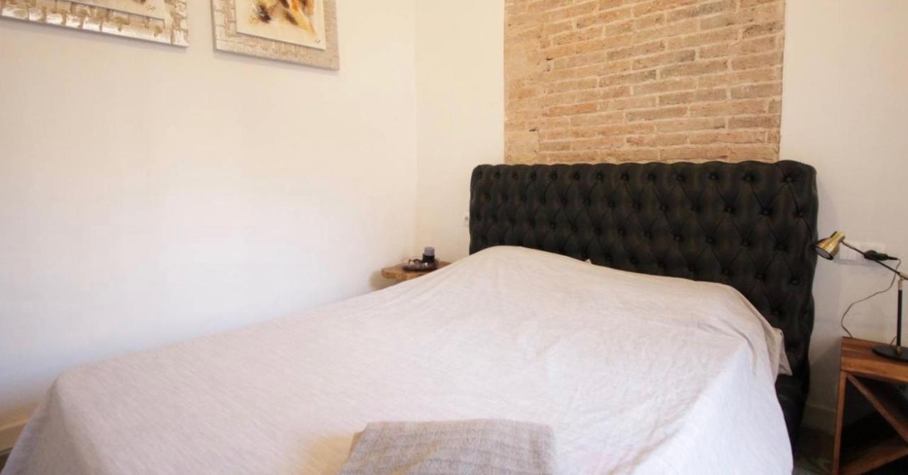 Eixample Apartments - Pova Барселона Экстерьер фото